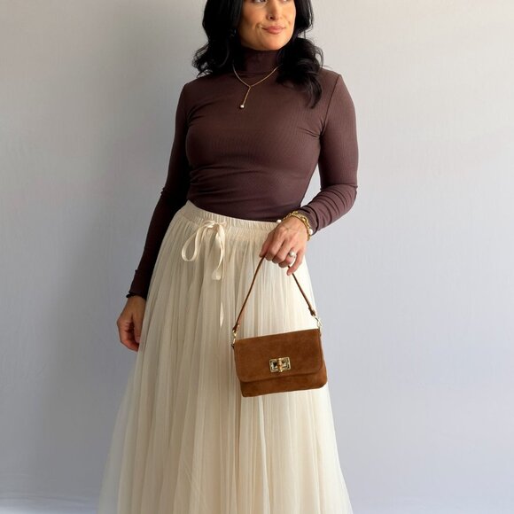 Women’s Ribbed Mock Neck Long-Sleeve Top – Brown - Picture 6 of 8